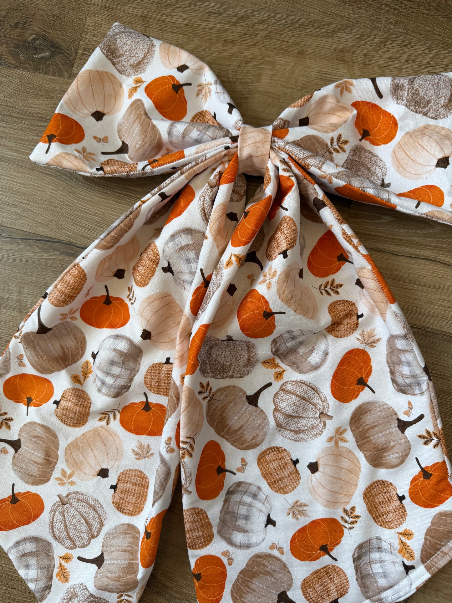 Large Pumpkin Bow