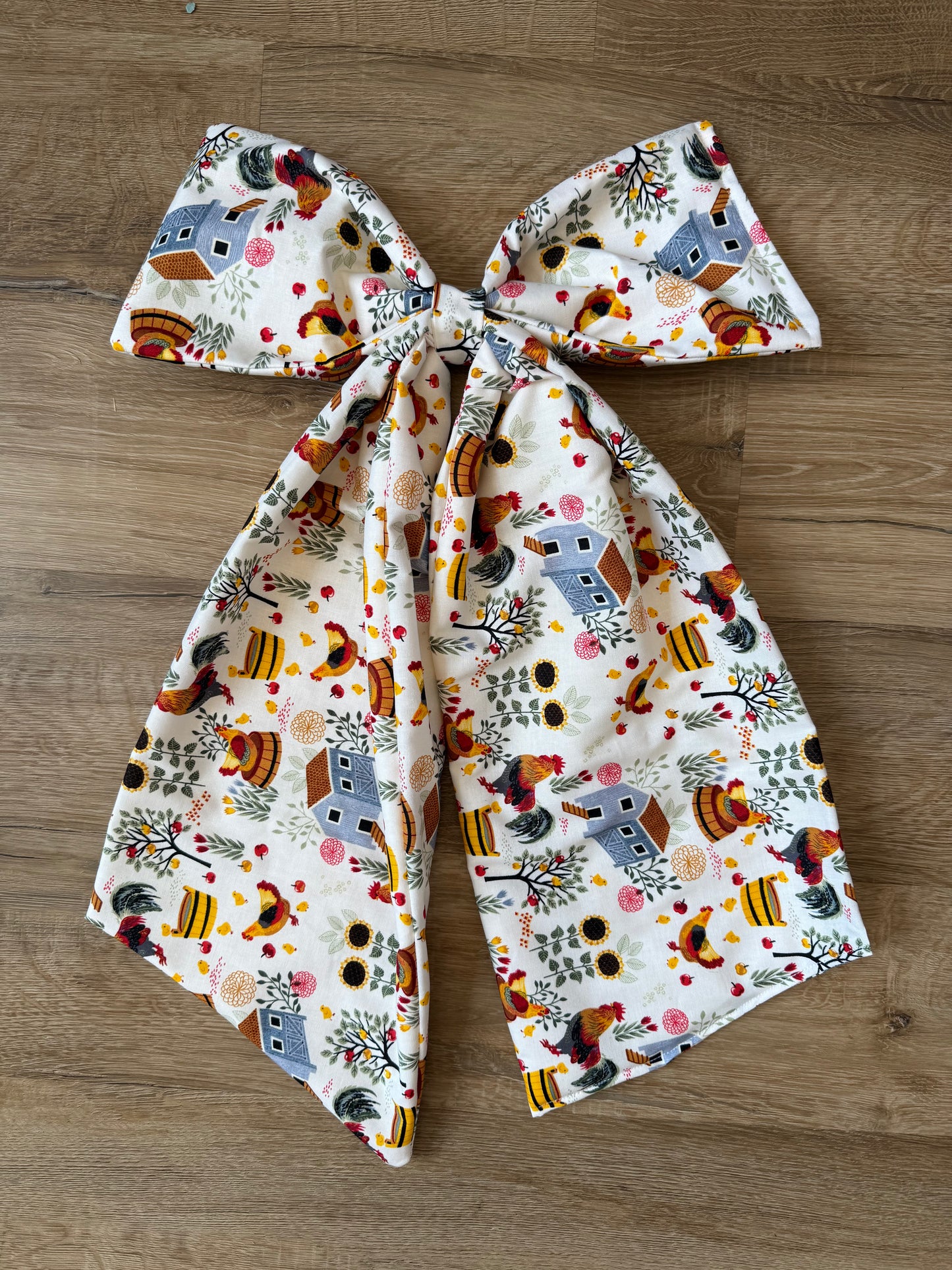 Farmhouse Large Bow